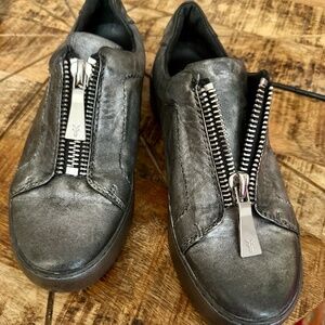 Frye Lena zipper sneakers NWOT size 7
